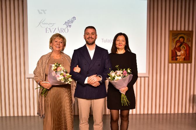 %C9vz%E1r%F3%20vacsora%202025